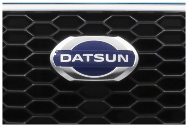 Datsun Logo Colors