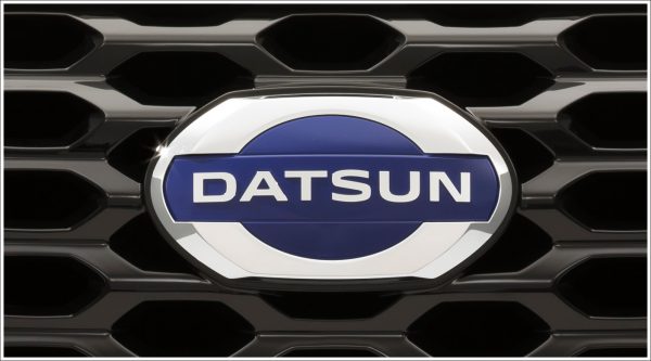 Nissan Datsun logo