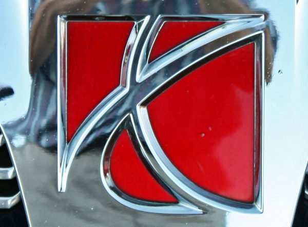 saturn car emblem