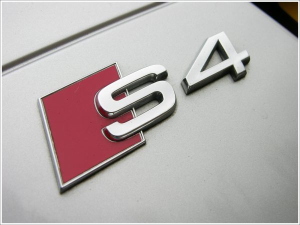 Audi S4 logo