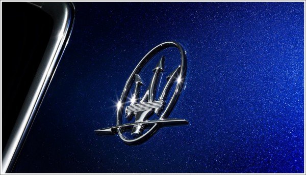 Maserati car symbol