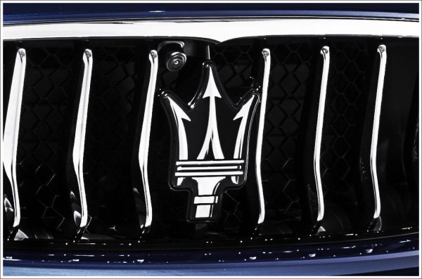 Maserati Logo Meaning And History Maserati Symbol 