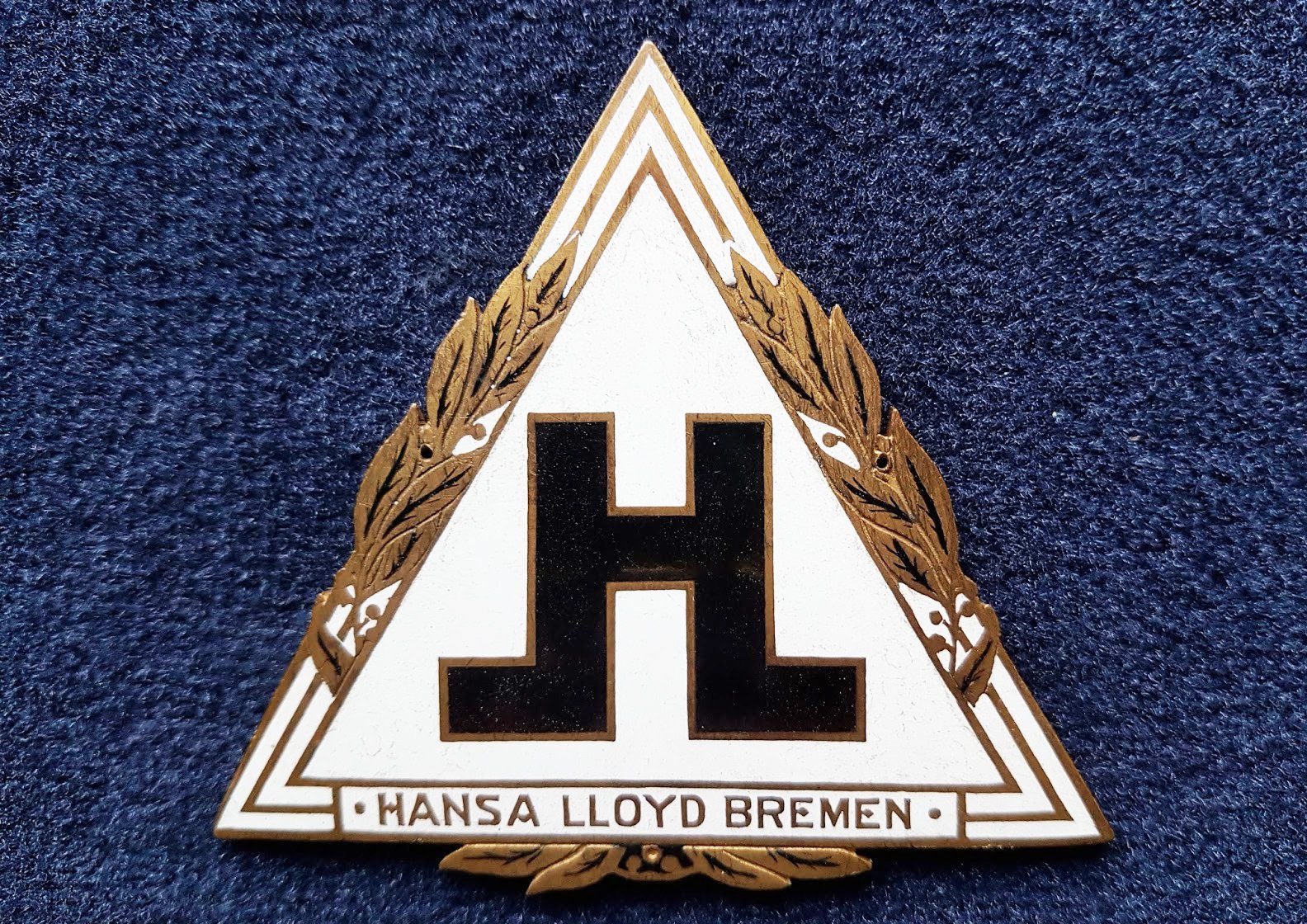 Hansa Logo Meaning and History [Hansa symbol]